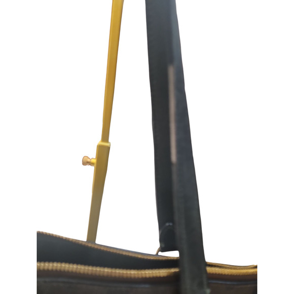 COACH Gallery Tote In Signature Canvas Top Zip 79609 with Wallet - Picture 4 of 16